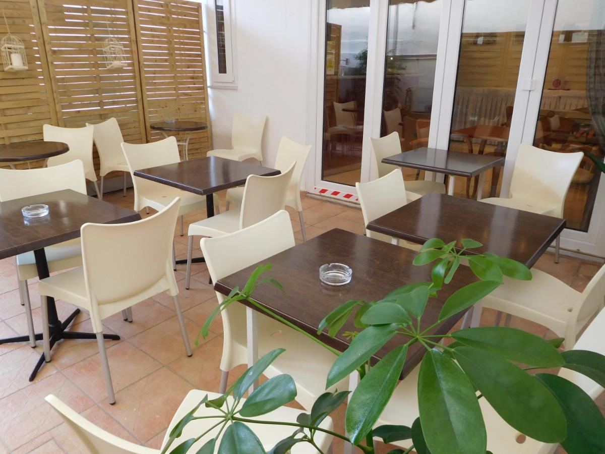 Efstratios Hotel Loutrá Edipsoú Eksteriør bilde
