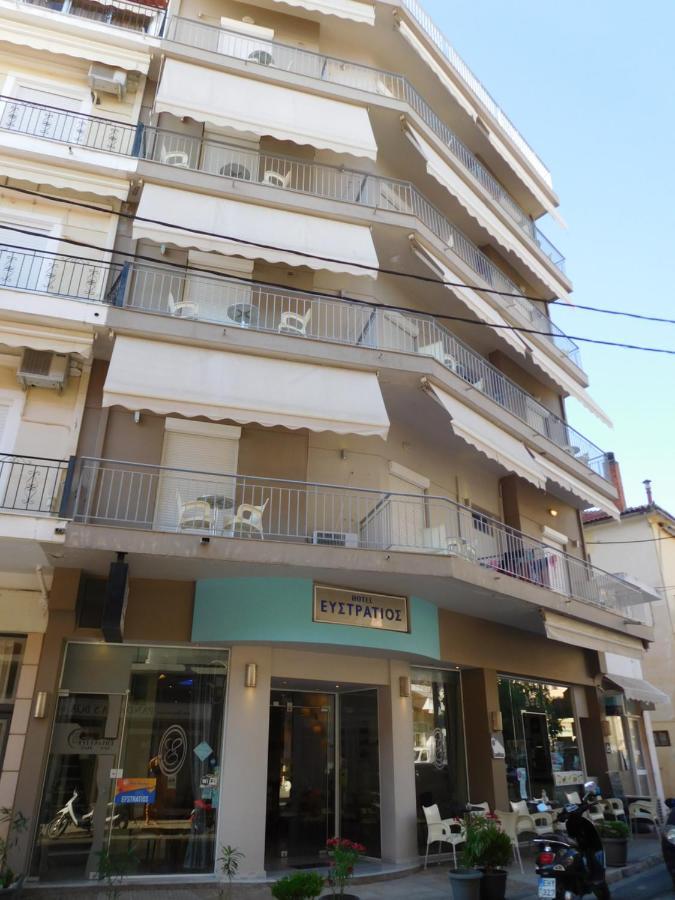 Efstratios Hotel Loutrá Edipsoú Eksteriør bilde