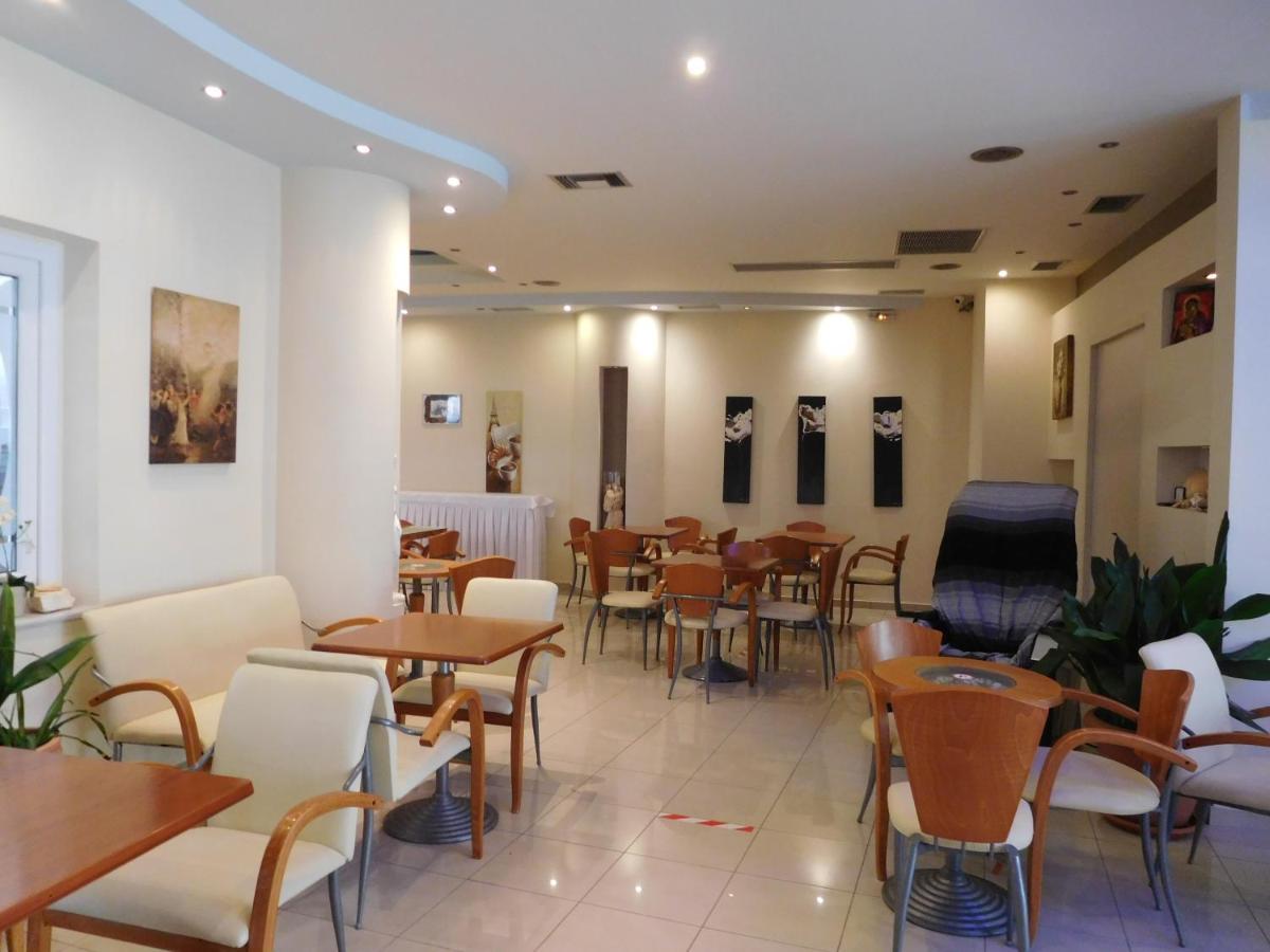 Efstratios Hotel Loutrá Edipsoú Eksteriør bilde