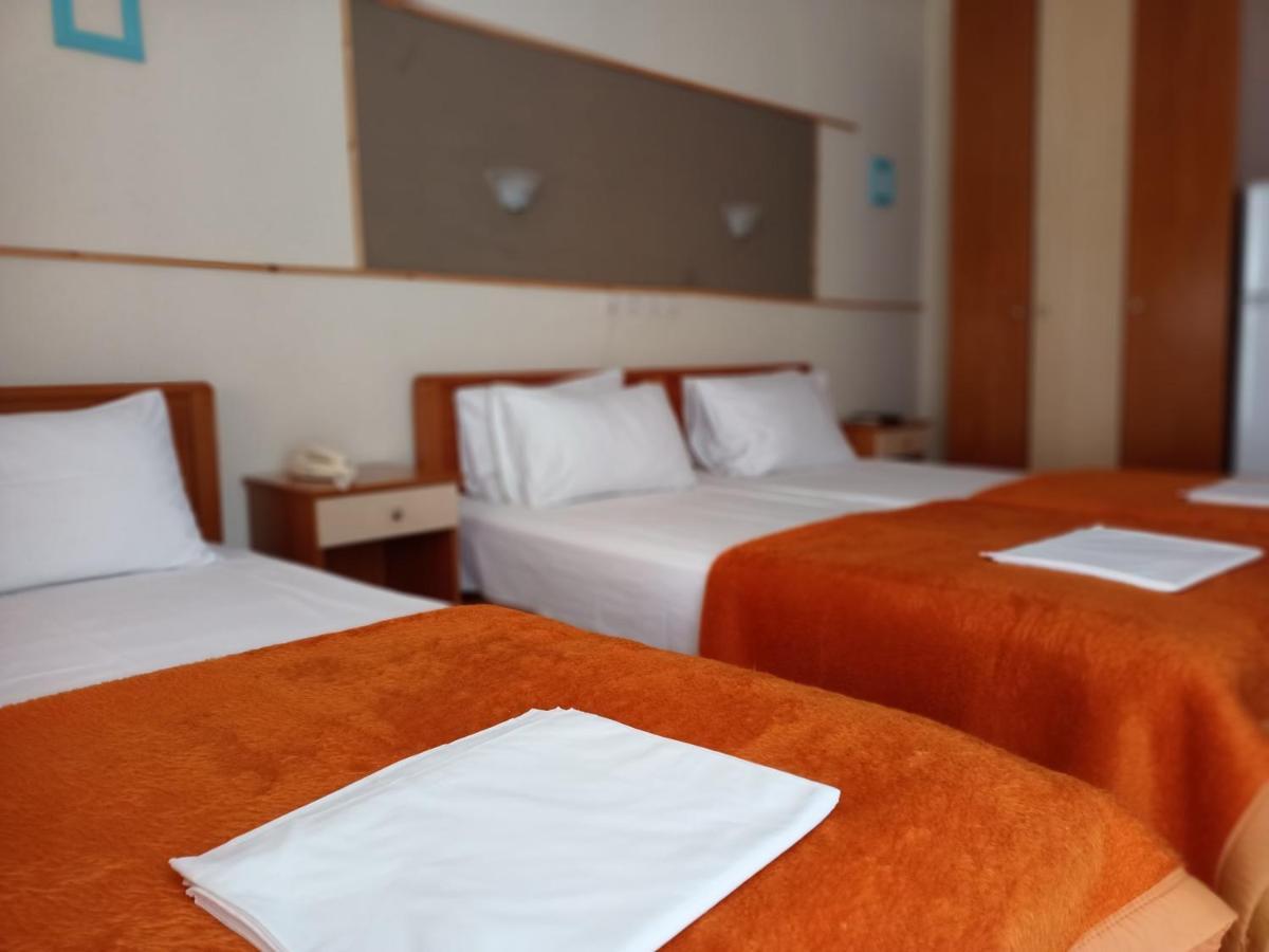 Efstratios Hotel Loutrá Edipsoú Rom bilde