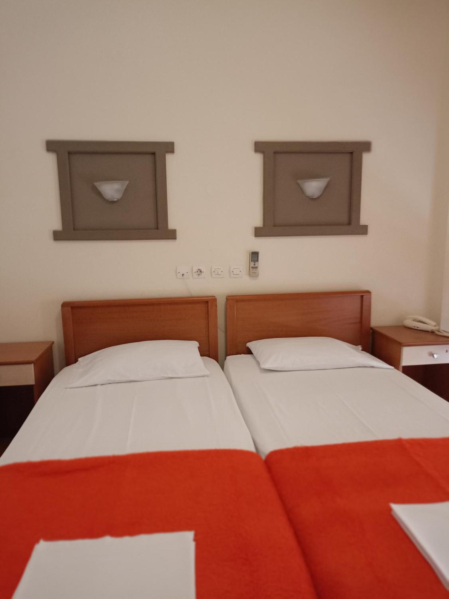 Efstratios Hotel Loutrá Edipsoú Eksteriør bilde
