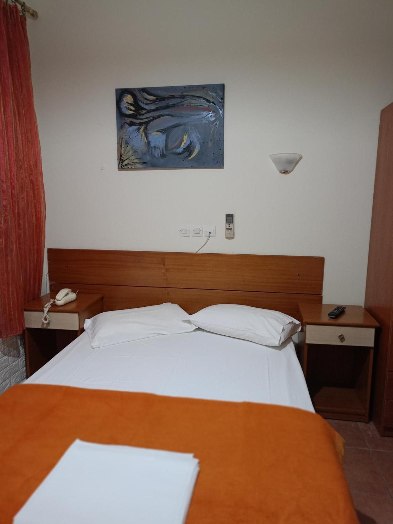 Efstratios Hotel Loutrá Edipsoú Eksteriør bilde