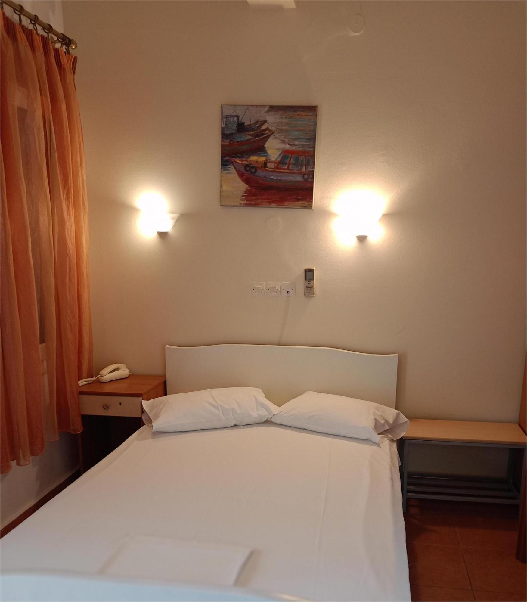 Efstratios Hotel Loutrá Edipsoú Eksteriør bilde