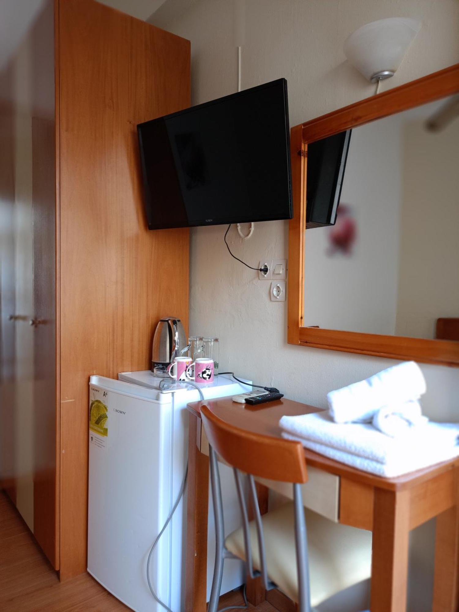 Efstratios Hotel Loutrá Edipsoú Rom bilde