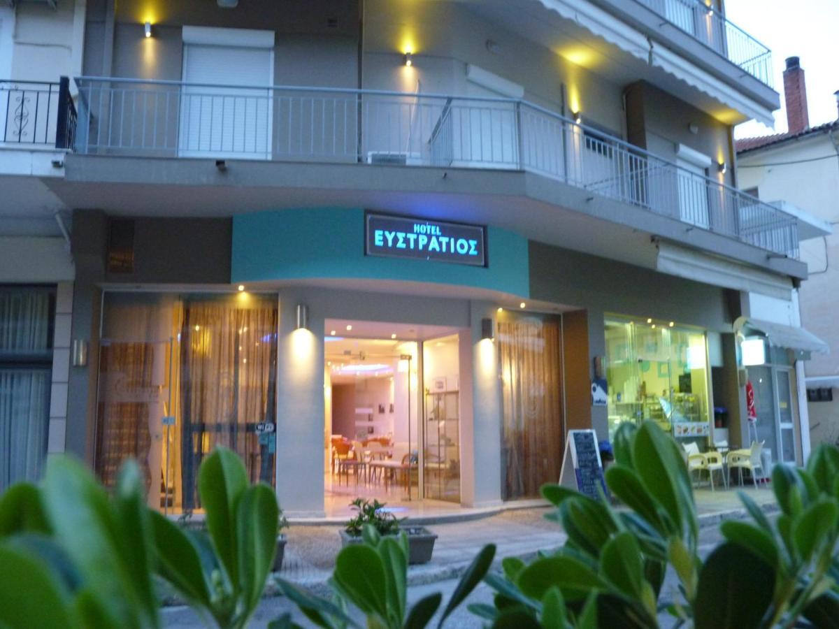 Efstratios Hotel Loutrá Edipsoú Eksteriør bilde